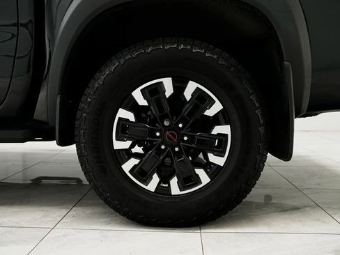 Used 2024 Nissan Frontier PRO-4X w/ Off-Road Protection Package image 14