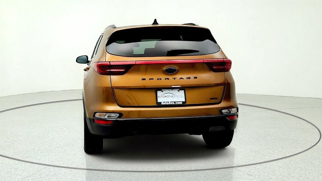 Used 2021 Kia Sportage S w/ S AWD Premium Package image 6