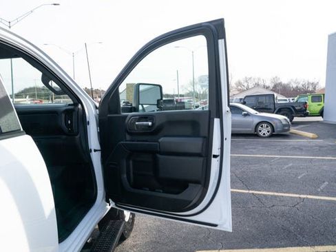 Used 2022 Chevrolet Silverado 2500 W/T w/ Gooseneck/5TH Wheel Package image 14