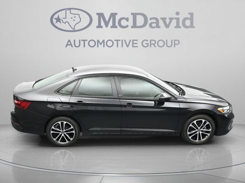 Used 2024 Volkswagen Jetta Sport FWD image 43