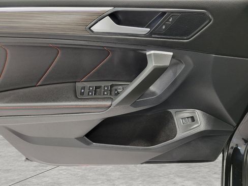 Used 2024 Volkswagen Tiguan Wolfsburg Edition image 25