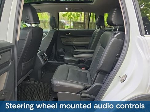 Used 2023 Volkswagen Atlas SE w/ Panoramic Sunroof Package AWD/4WD image 10