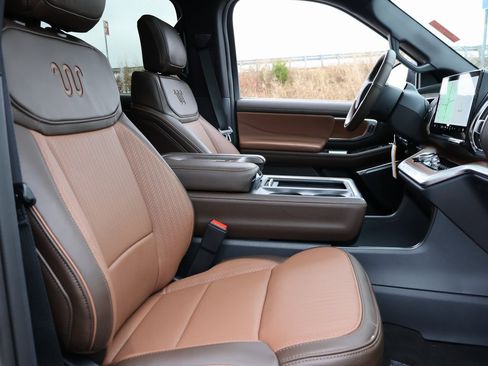 New 2025 Ford Expedition King Ranch image 9