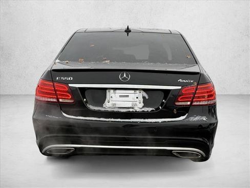 Used 2014 Mercedes-Benz E 550 4MATIC Sedan image 6
