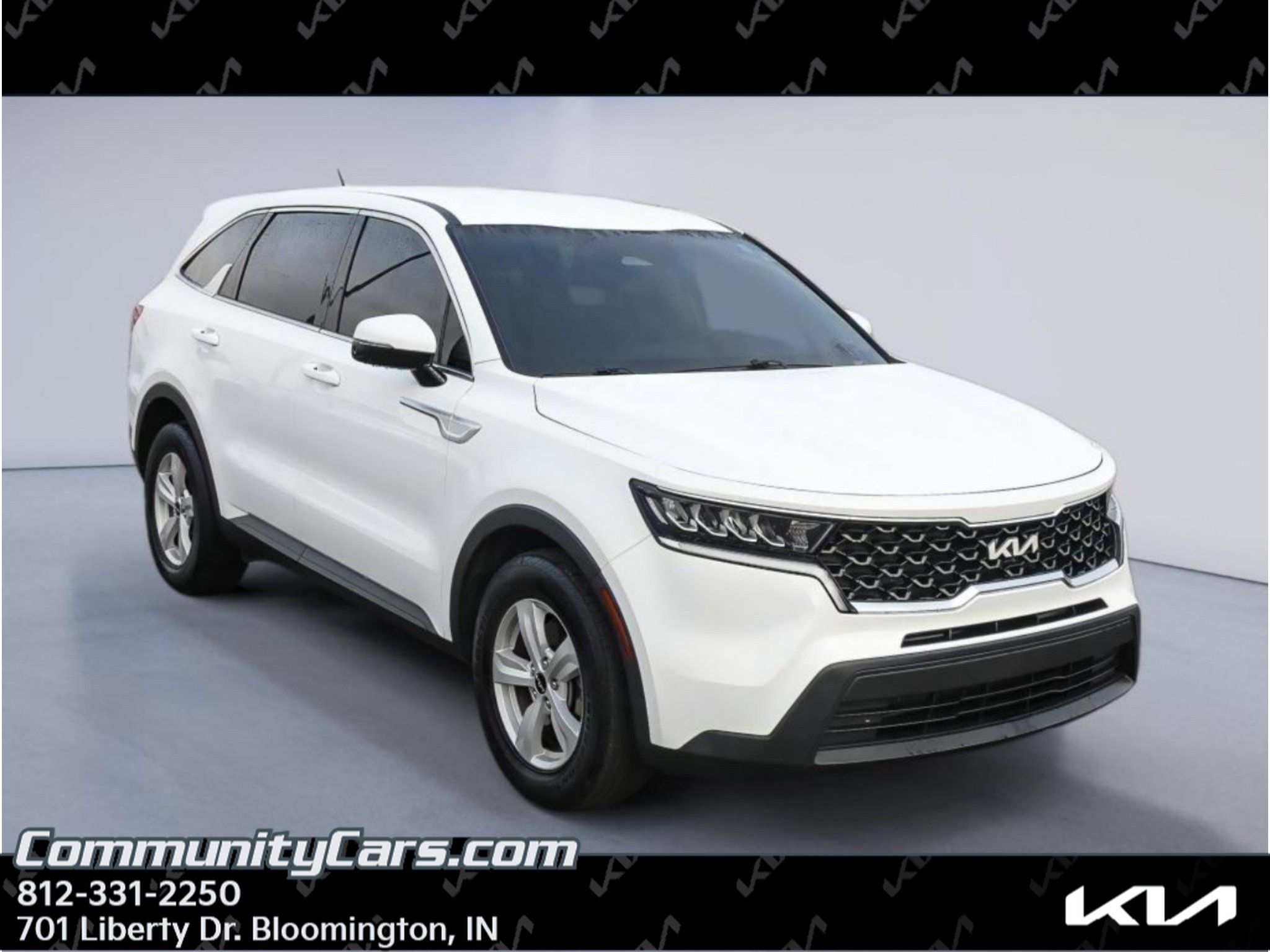 Used 2023 Kia Sorento LX FWD image 1