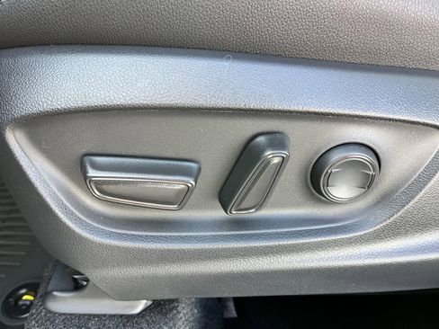 New 2026 Toyota Corolla Cross XLE w/ Convenience Package image 11