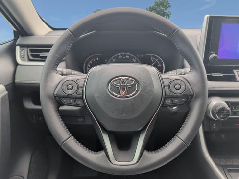 Used 2025 Toyota RAV4 XLE Premium FWD image 13