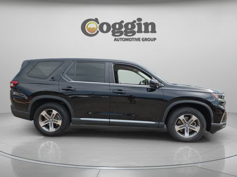 Certified 2023 Honda Pilot EX-L image 6