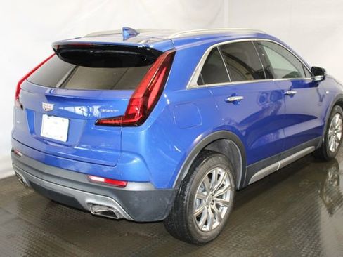 Certified 2022 Cadillac XT4 Premium Luxury w/ Cold Weather Package image 4