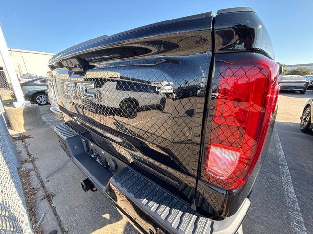 Used 2024 GMC Sierra 1500 Elevation w/ Elevation Premium Package RWD image 10