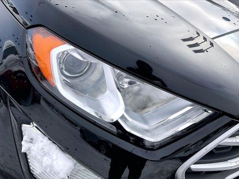 Used 2021 Ford EcoSport SE w/ SE Convenience Package image 27