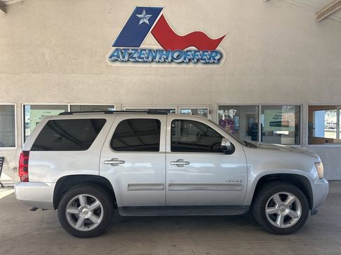 Used 2010 Chevrolet Tahoe LS w/ Interior Plus Package image 1