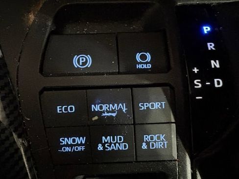 Certified 2020 Toyota RAV4 LE AWD/4WD image 13