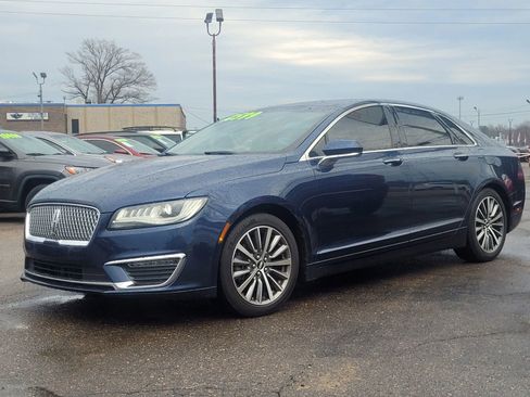 Used 2017 Lincoln MKZ Premiere image 7