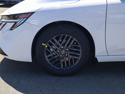 New 2026 Nissan Sentra SV w/ Floor Mat Package FWD image 11