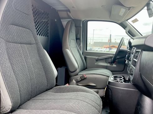 New 2025 Chevrolet Express 2500 w/ Driver Convenience Package RWD image 21