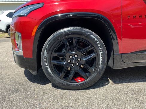 Used 2022 Chevrolet Traverse Premier w/ Redline Edition image 36