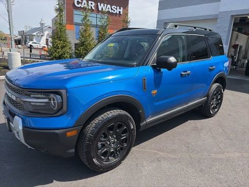 Certified 2025 Ford Bronco Sport Badlands AWD/4WD image 2