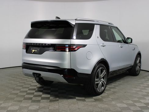 Used 2022 Land Rover Discovery S R-Dynamic image 43