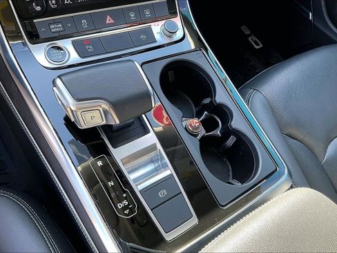 Certified 2023 Audi Q8 Premium Plus AWD/4WD image 28
