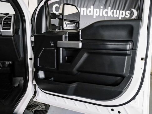 Used 2019 Ford F250 Platinum w/ Platinum Ultimate Package image 37