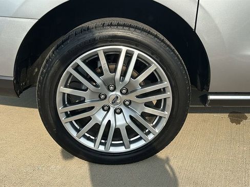 Used 2024 Ford Expedition Max Limited image 17