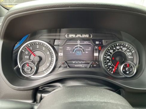 Used 2022 RAM 1500 Big Horn AWD/4WD image 13