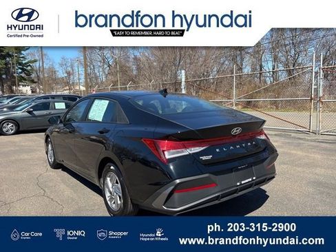 Certified 2026 Hyundai Elantra SE w/ Cargo Package FWD image 4