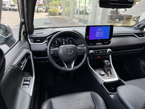 Certified 2024 Toyota RAV4 XSE w/ Premium Package AWD/4WD image 18