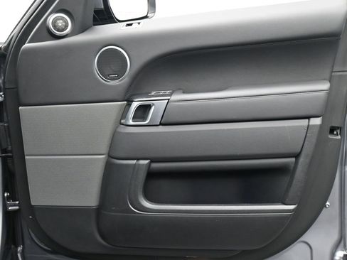 Used 2022 Land Rover Range Rover Sport HSE Silver Edition image 26