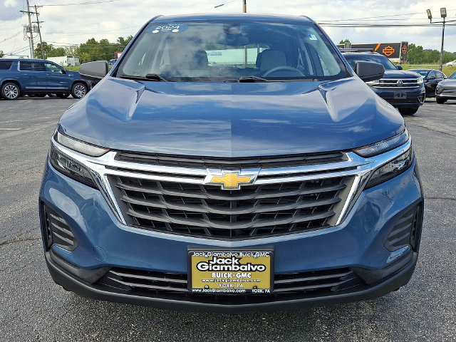 Certified 2024 Chevrolet Equinox LS AWD/4WD image 2