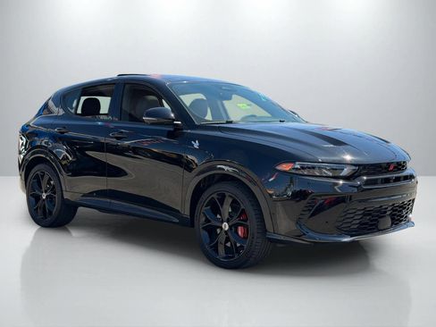 Used 2024 Dodge Hornet R/T Plus w/ Track Pack AWD/4WD image 10