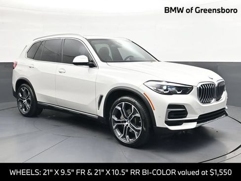 Used 2023 BMW X5 xDrive40i w/ Premium Package AWD/4WD image 1
