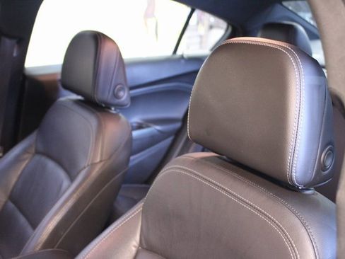 Used 2018 Chevrolet Cruze Premier image 16