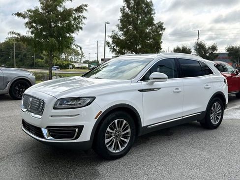 Used 2020 Lincoln Nautilus FWD w/ Equipment Group 101A image 7