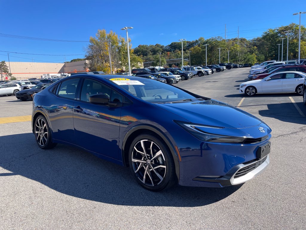 Certified 2024 Toyota Prius Prime FWD image 7