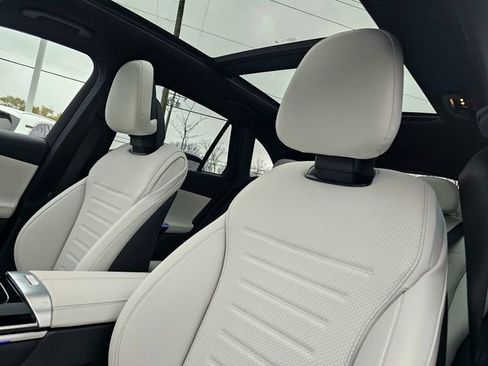 New 2026 Mercedes-Benz GLC 300 4MATIC image 18