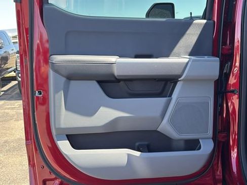 New 2026 Ford F250 XLT w/ FX4 Off-Road Package AWD/4WD image 14