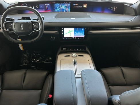 New 2026 Lincoln Navigator L Reserve w/ Jet Appearance Package AWD/4WD image 12