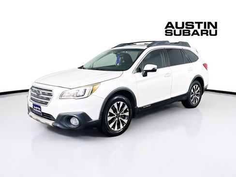 Used 2015 Subaru Outback 2.5i Limited image 3