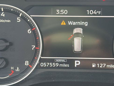 Used 2024 Mitsubishi Outlander SE AWD/4WD image 11