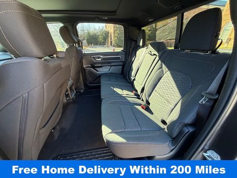 New 2026 RAM 1500 4x4 Crew Cab image 12