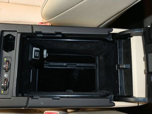 Used 2013 Lexus RX 350 FWD w/ Navigation Pkg image 21