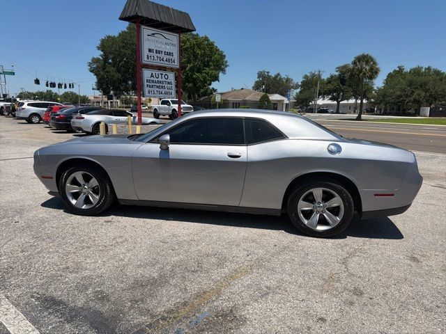 Used 2017 Dodge Challenger SXT RWD image 8