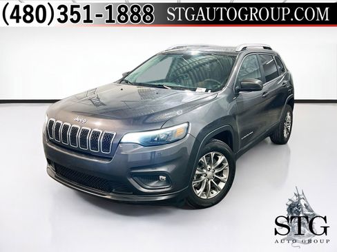 Used 2020 Jeep Cherokee Latitude Plus image 1