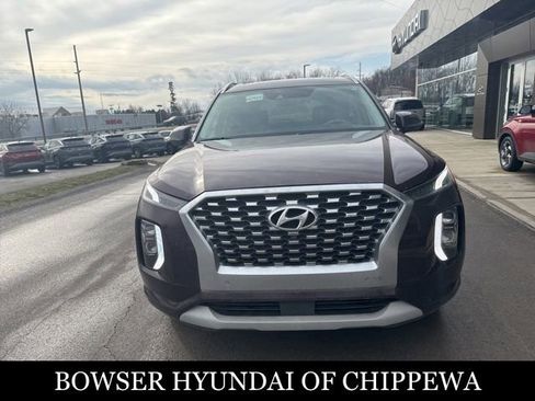 Used 2021 Hyundai Palisade Limited image 11