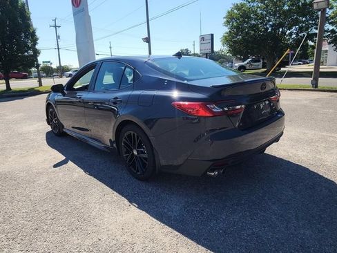 Certified 2025 Toyota Camry SE w/ Convenience Package FWD image 4