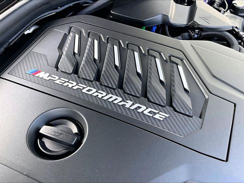 Used 2025 BMW M240i Coupe RWD image 32