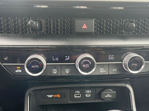 Used 2024 Honda CR-V EX-L image 12