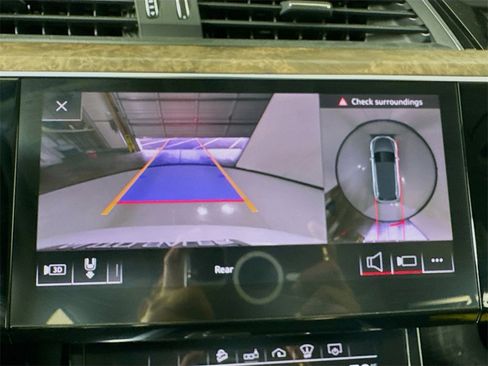 Used 2019 Audi e-tron Prestige w/ Prestige Package image 45